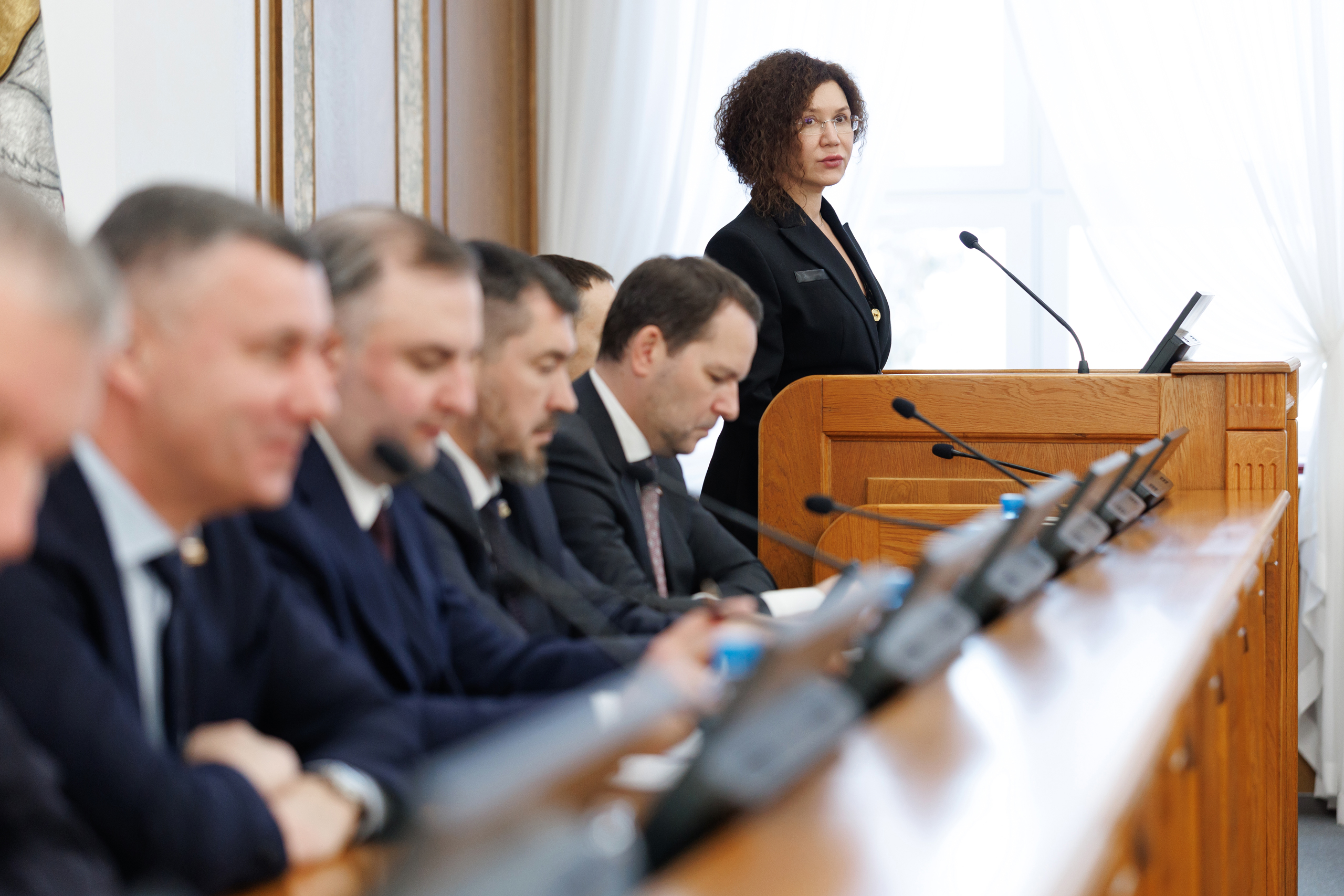 Депутаты Законодательного Собрания приняли закон, уточняющий требования к регистрации многодетных семей в Челябинской области