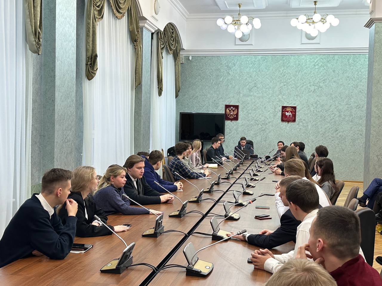 Полуфинальный этап конкурса «Парламентские дебаты»