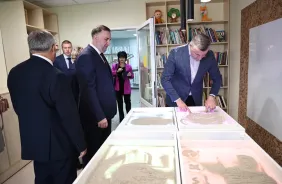 Рабочий визит в Октябрьский муниципальный округ 