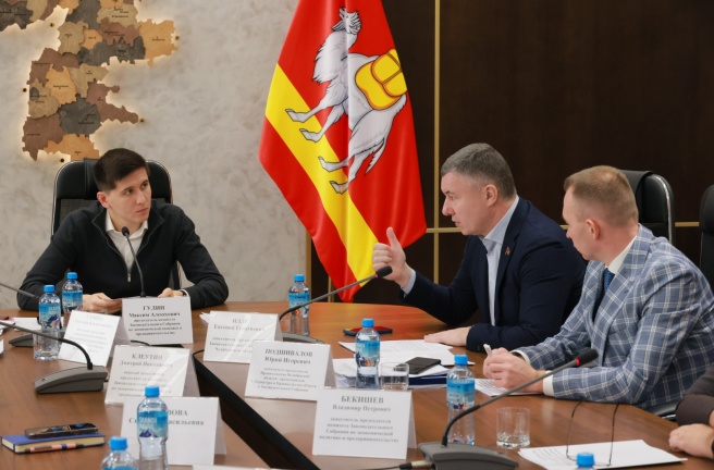 Комитет по экономической политике и предпринимательству утвердил состав Общественного совета по предпринимательству и инвестиционной деятельности