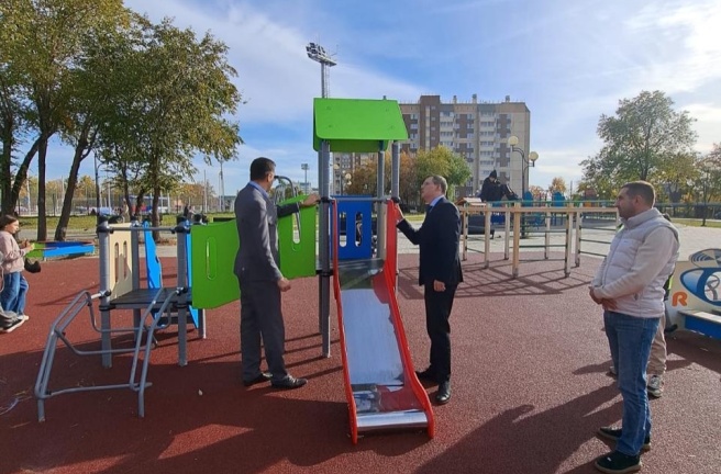 В сквере имени Д.В. Колющенко завершилось благоустройство