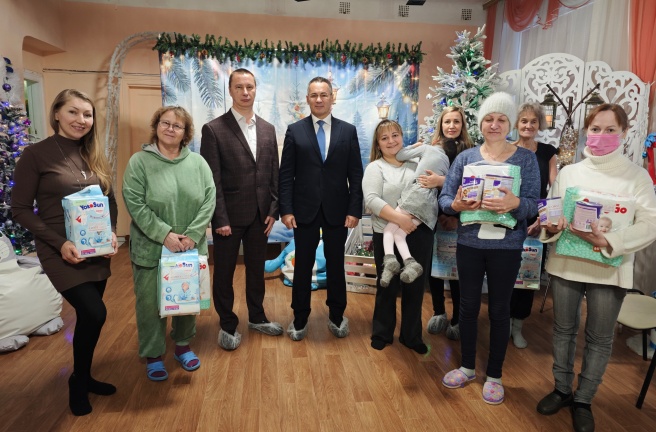 Олег Садовских принял участие в открытии Златоустовского центра помощи паллиативным детям в реабилитационном центре «Особый ребёнок»