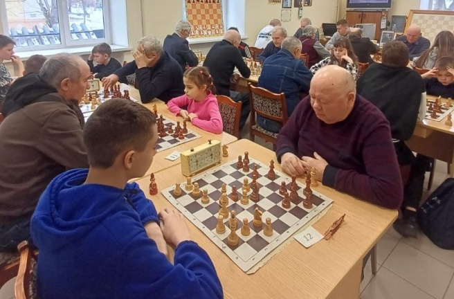 Евгений Рева оказал помощь в организации шахматного турнира