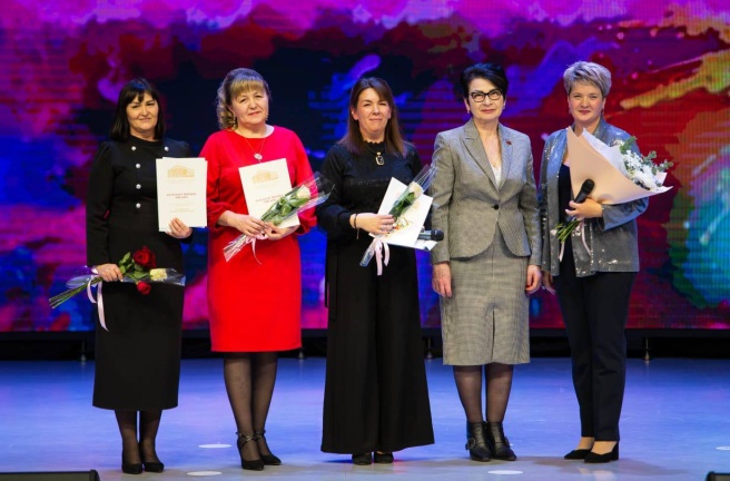 Татьяна Кузнецова поздравила детский сад №2 «Умка» города Златоуста с 30-летием