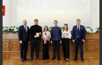 Церемония награждения победителей смотра-конкурса молодежных парламентских формирований и конкурса "Парламентские дебаты"