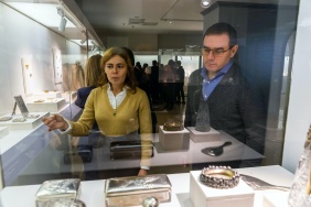 Александр Лазарев ознакомился с экспонатами выставки «Карл Фаберже и русские ювелиры XIX-XXI веков»