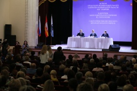 Александр Лазарев: Встреча с избирателями своего округа – это не только отчет, но и откровенный разговор на волнующие темы