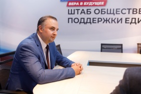 Председатель Законодательного Собрания Олег Гербер встретился с военнослужащим войсковой части 6-го гвардейского танкового полка