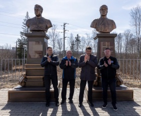 Златоуст посетила хоккейная команда «Трактор»