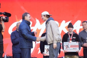 Председатель Законодательного Собрания Александр Лазарев принял участие в праздничных мероприятиях, посвящённых 286-летию Челябинска