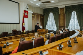 Учащиеся школы № 28 в областном парламенте