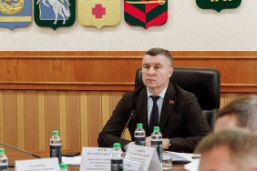 Вопрос о мерах поддержки самозанятых граждан и реализации в 2022 году специального налогового режима «Налог на профессиональный доход» рассмотрел комитет по экономической политике