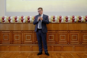 Премию работникам культуры вручили в Законодательном Собрании