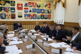 Комитет по экологии и природопользованию обсудил ход реализации в 2022 году региональных проектов «Чистая страна» и «Комплексная система обращения с твердыми коммунальными отходами» национального проекта «Экология»