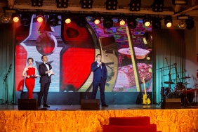 Председатель Законодательного Собрания области Александр Лазарев поздравил руководство и коллектив АО «Первый хлебокомбинат» с 90-летием со дня основания