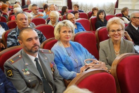 В Законодательном Собрании наградили лауреатов премии «Общественное признание»