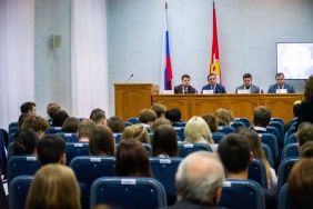 Александр Лазарев открыл IV ежегодный региональный молодежный форум «Законодательная инициатива»