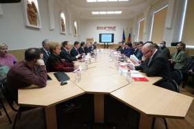 Депутаты комитета по промышленной политике, энергетике, транспорту и тарифному регулированию провели выездное заседание на фабрике «Юничел»