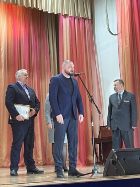 Депутаты Законодательного Собрания поздравили ветеранов Челябинского областного отделения Всероссийской общественной организации «Боевое Братство» с 25-летием основанияорганизации