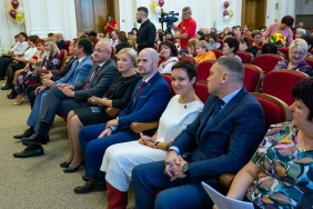 В Законодательном Собрании наградили лауреатов премии в сфере образования