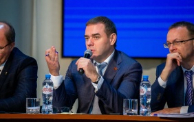 Александр Лазарев: Я убежден, что встречи с людьми, которые нас избрали представлять их интересы, наиболее востребованы, особенно в нынешней ситуации