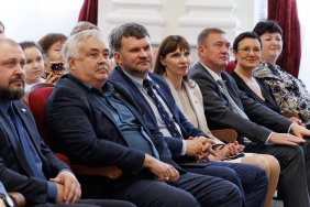 Церемония награждения работников сферы здравоохранения