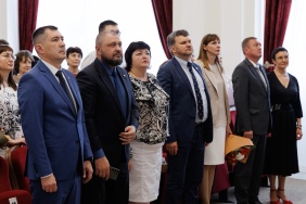 Церемония награждения работников сферы здравоохранения