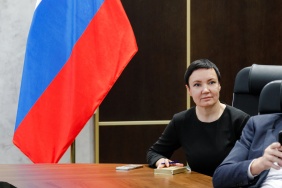 Депутаты Законодательного Собрания слушают прямую линию губернатора Челябинской области Алексея Текслера с жителями региона