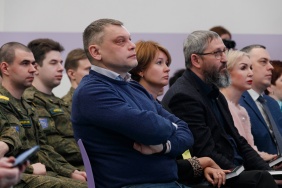 Участие депутатов Законодательного Собрания в презентации книги Павла Крашенинникова о Второй мировой войне