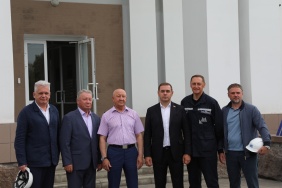 Александр Лазарев