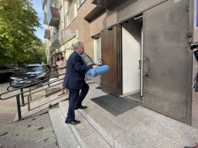 Руководство, депутаты и сотрудники аппарата регионального парламента собрали гуманитарную помощь для мобилизованных южноуральцев